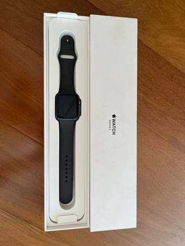 Apple Watch Series 3 | 42mm | Space Grey