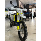 Husqvarna Enduro 701 Usada