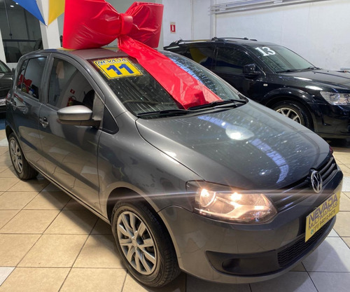 VOLKSWAGEN FOX 2011 1.0 FLEX G2 MENOS AR CINZA