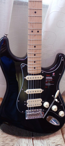 Guitarra Fender American Performer Stratocaster Hecha En Usa