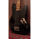 Bajo  Squier By Fender Jazzbass Affinity Classic Black