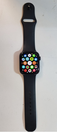 Apple Watch  Serie 4 De 44mm, Batería Al 99%, Rasgos De Uso