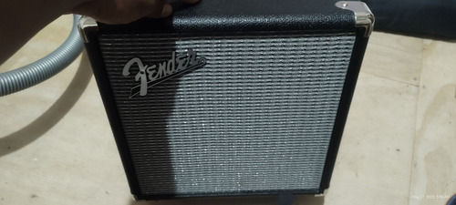 Amplificador Fender Rumble Series 15w