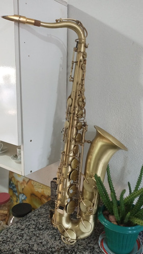 Sax Tenor Júpiter Profissional Modelo Jts 787.