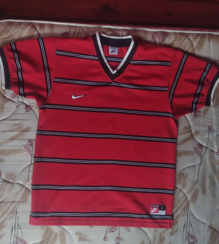 Remera Nike Vintage (no adidas, Reebok, Puma, Champion)