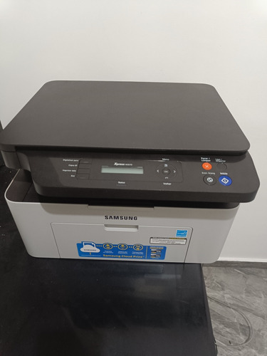 Impressora Samsung Xpress M2070