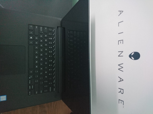 Alienware Aurora R8: Dell Precision 5540 I7 9750h 4k Touch