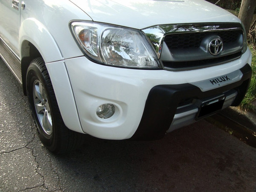 Defensa Urbana Toyota Hilux 2009 2010 2011  Warnes 1070