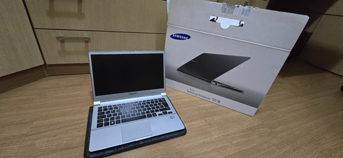 Ultrabook Samsung Series 9 - Leia A Descrição
