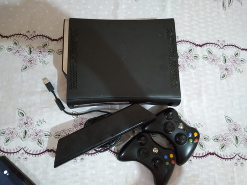 Xbox 360 Arcade Desbloqueado+ Kinect E Controles