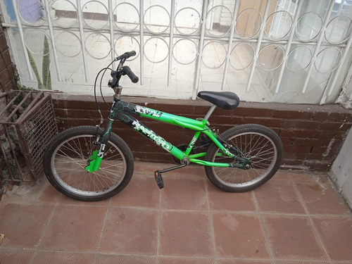 Bicicleta Cross Infantil Cross R20 Frenos Color Negro/verde