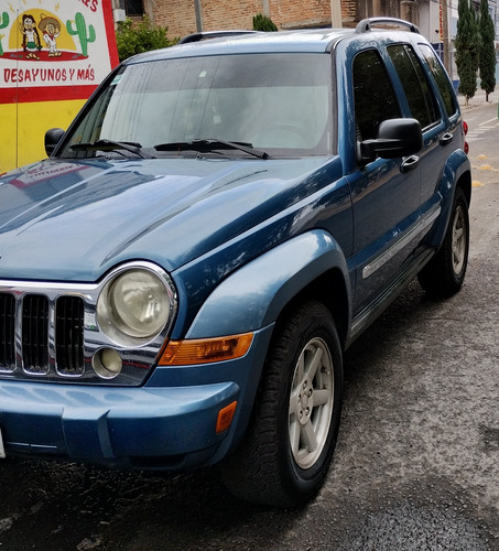 Jeep Liberty 2005 Limited 4x2 At