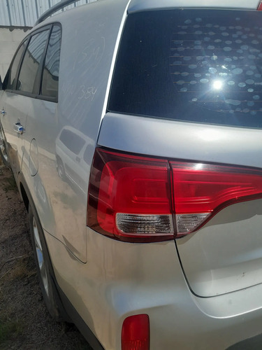 Faro Trasero Izquierdo Kia Sorento '2013' Usado Izquierdo/conductor Rojo