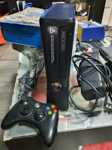 Xbox 360 Slim Con Rgh3 250gbs Con Juegos Instalados 