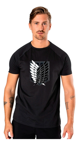 Polera Manga Corta Hombre Attack On Titan Escudo