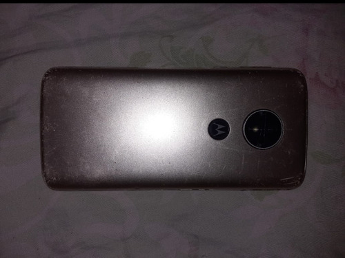 Celular Motorola E5 Plus Dorado