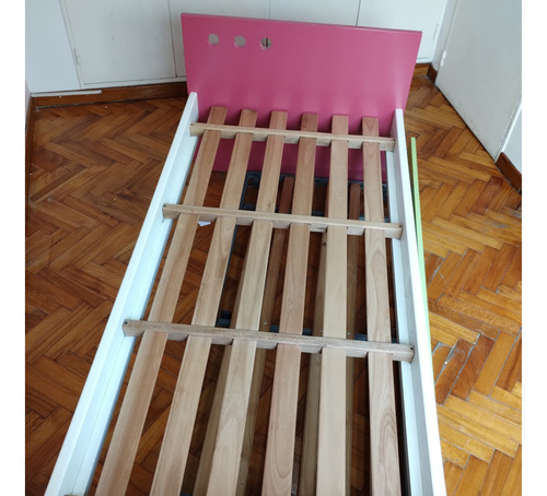 Cama Infantil Laqueada En Rosa Y Blanco. Zona Barracas Caba