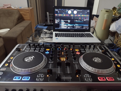 Controladora Dj Numark N4 