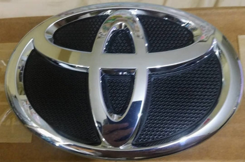 Emblema Parrilla Original Toyota Camry 2007-2008 -2009-2010  Foto 3
