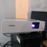 Projector Epson  Europe  Emp-83h  100/240v Defeito