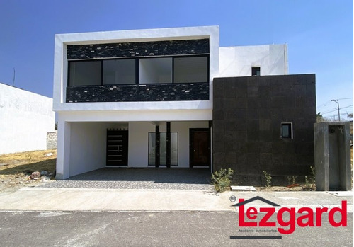 En Venta Bonita Casa Nueva En Residencial Tehuicil Morelos