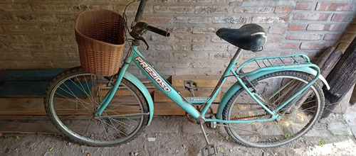 Bicicleta De Paseo R28 Con Canasto Y Portaequipajes.