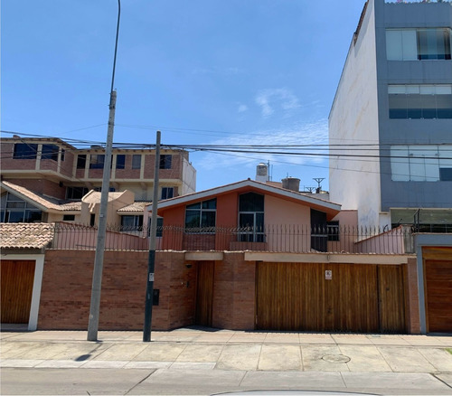 ¡atención Constructoras, Vendo Casa Grande Como Terreno!