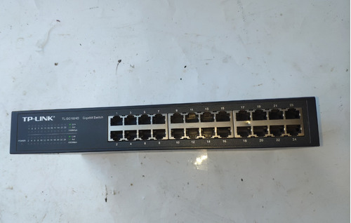 Switch Tp-link Tl-sg1024d -24 Port Usado