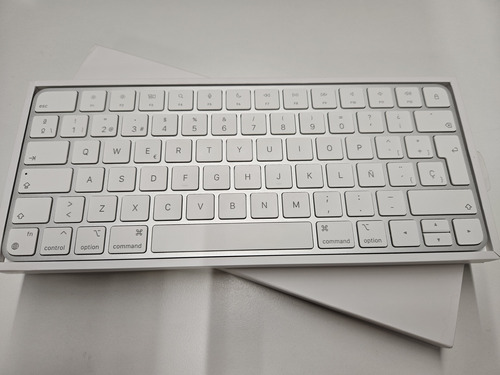 Apple Magic Keyboard [k214]