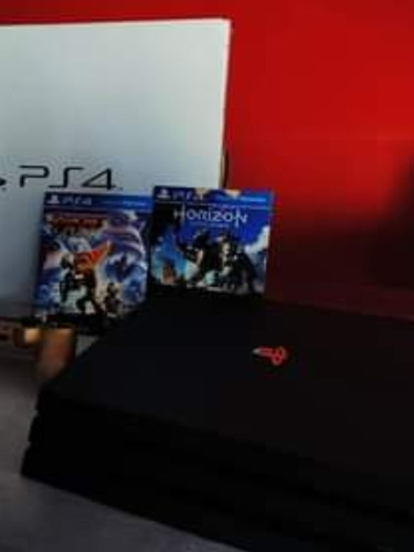 Playstation 4 Slim 500gb + Joystick + 2 Juegos Físicos +fifa