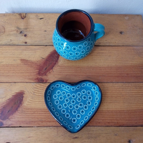 Set De Taza Y Platito En Forma De Corazón Pintado A Mano