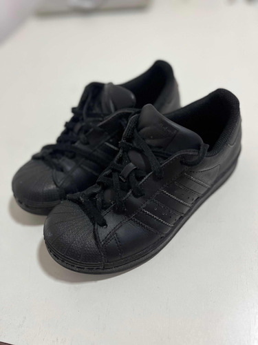 Zapatillas adidas Superstar Negras Oportunidad Escolares