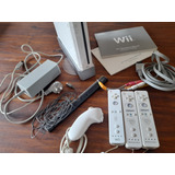 Nintendo Wii + 1 Joystick Y Nunchuck Originales + 2 Joystick