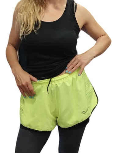 Short Deportivo Nike Mujer Talle L