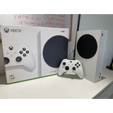 Xbox Series S / Como Nuevo / Negociable Preguntar