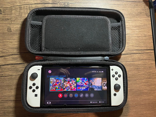 Consola Nintendo Switch Oled + Accesorios + Juegos, Poco Uso