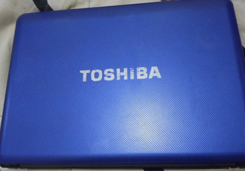 Toshiba N515 Netbook