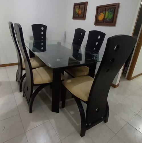 Comedor 6 Puestos Mesa De Vidrio En Madera Maciza