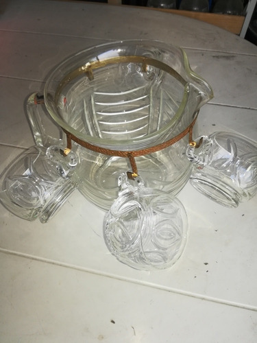 Ponchera Antigua De Vidrio Labrado Con Vasos