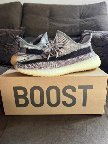 Tênis adidas Yeezy Boost 350 V2 Zyon