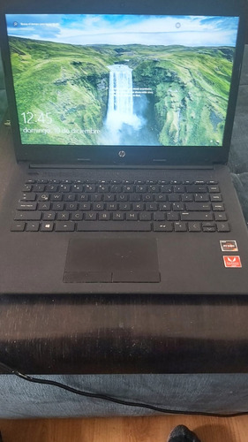 Remate Laptop Hp Amd Ryzen 3 2200u Ram 8 Gb Disco 1 Tera