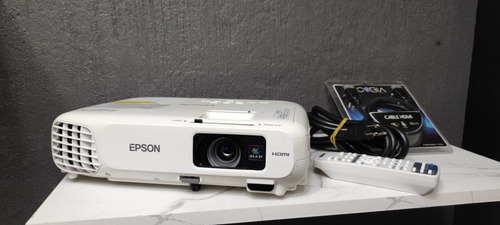 Proyector Epson Powerlite X24+ 3500 Lumenes Xga + Control