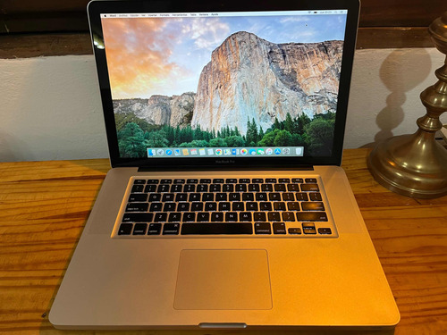 Macbook Pro Mid 2010, 15 Inch , Core I7 Como Nueva 
