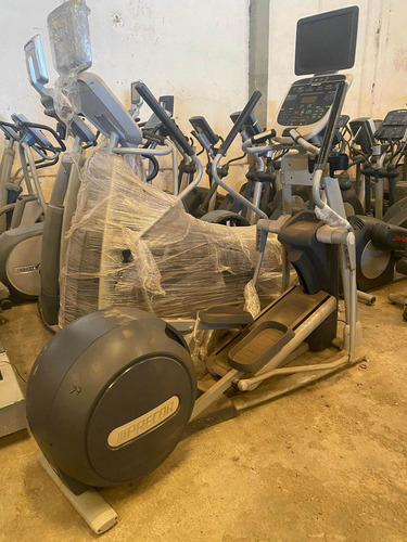 Elíptica Precor 556i P30