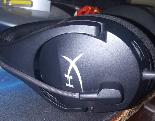 Auricular Hyperx Cloud Stinger Core 7.1