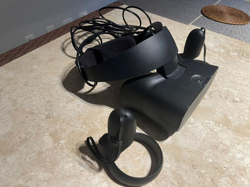 Oculus Rift S 2 Controles