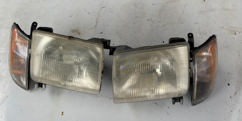 Faros Cuadrados Con Cuartos Xterra 2000