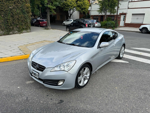 Hyundai Genesis 2010 2.0 Coupe T 210cv Mt