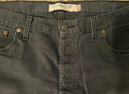 Vendo Bermuda De Jeans Negra Levis Hombre Talle 36