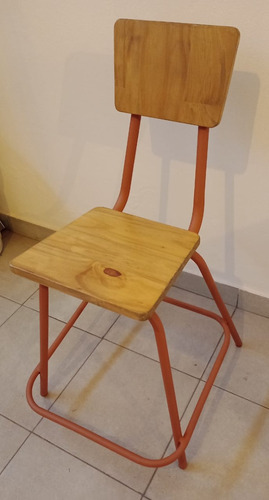 Silla Vintage De Hierro Y Madera